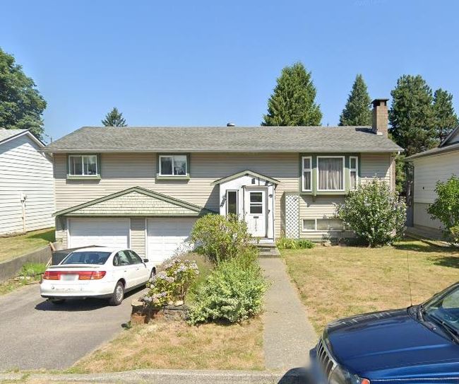 21069 Cook Avenue, House other with 4 bedrooms, 1 bathrooms and 4 parking in Maple Ridge BC | Image 1