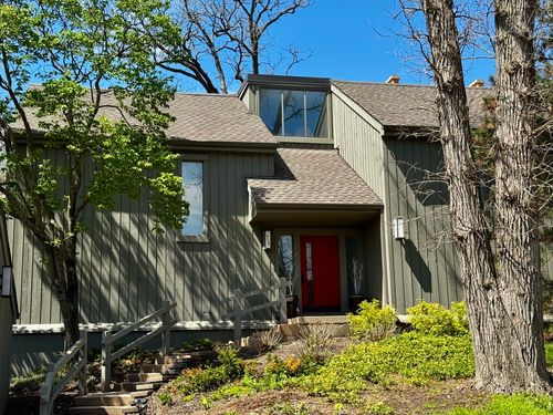 b-412 Deer Trail Hl, Lake Barrington, IL, 60010-1796 | Card Image