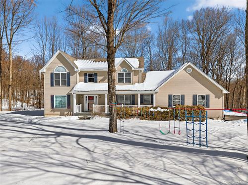 34 Booth Rd, Chester, NY, 10918-2632 | Card Image