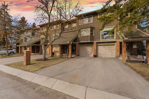 28-99 Midpark Gardens Se, Calgary, AB, T2X1L5 | Card Image