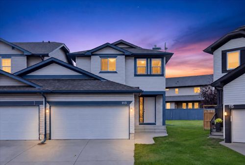 113 Canoe Sq Sw, Airdrie, AB, T4B2N7 | Card Image