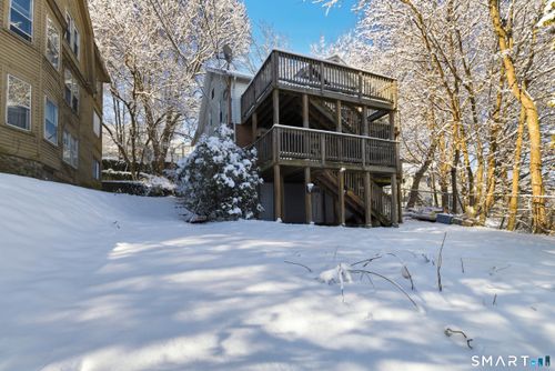 16 Highland Ave, Waterbury, CT, 06708-2718 | Card Image