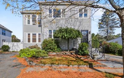 10 Tupelo Rd, Home with 5 bedrooms, 2 bathrooms and 8 parking in Worcester MA | Image 2