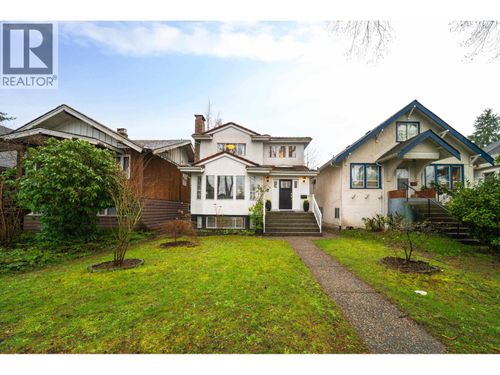 3528 W 10th Avenue, Vancouver, BC, V6R2G1 | Card Image
