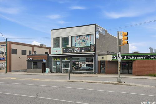 489 2nd Ave N, Saskatoon, SK, S7K2C1 | Card Image