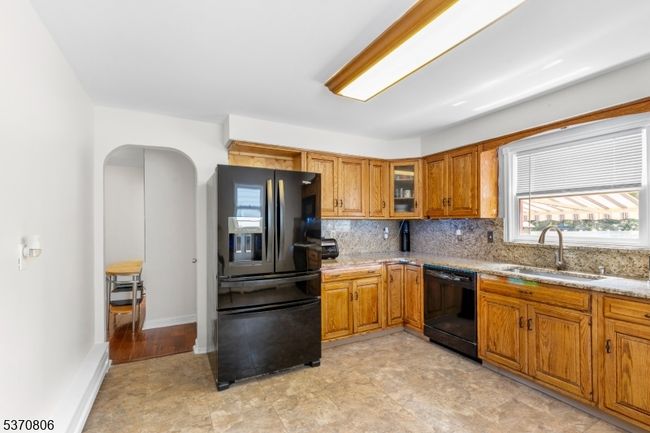 1436 E Front St, House other with 3 bedrooms, 2 bathrooms and null parking in Plainfield NJ | Image 10