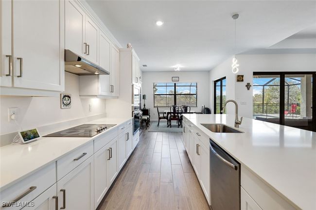 11030 Pebble Springs Run, House other with 3 bedrooms, 3 bathrooms and null parking in Fort Myers FL | Image 14