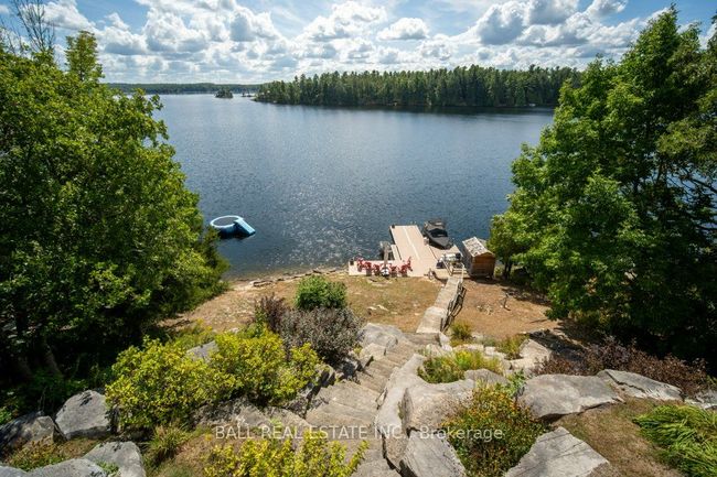 1466 Northey's Bay Rd, House other with 4 bedrooms, 3 bathrooms and 4 parking in North Kawartha ON | Image 31