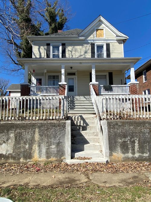 734 Murray Ave Se, Roanoke, VA, 24013-2417 | Card Image