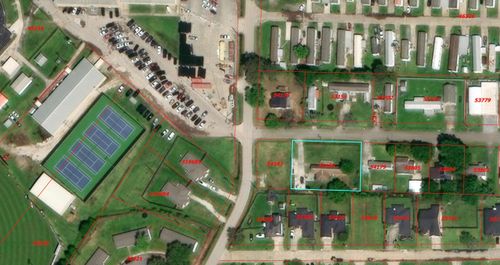 310 Austin, Bridge City, TX, 77611 | Card Image