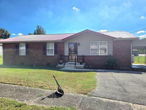 704 Rose Dr, Hopkinsville, KY, 42240-1857 | Card Image
