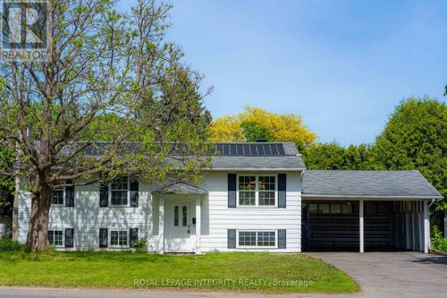 53 Overlake Dr, Nepean, ON, K2E5V4 | Card Image
