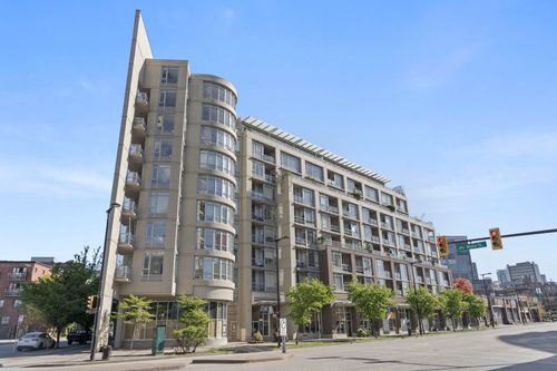 304-2055 Yukon St, Vancouver, BC, V5Y4B7 | Card Image