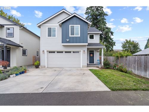 8610 Ne 70th Cir, Vancouver, WA, 98662-4434 | Card Image