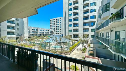 apt-35-601 Van Ness Ave, San Francisco, CA, 94102-3262 | Card Image