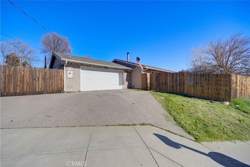 9198 San Diego Way, Atascadero, CA, 93422-8877 | Card Image
