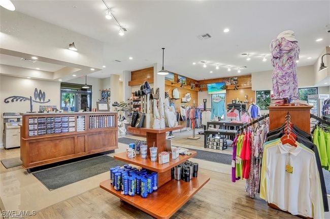 UNIT-102 - 9657 Montelanico Loop, Condo with 2 bedrooms, 2 bathrooms and null parking in NAPLES FL | Image 46