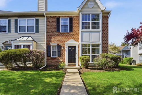 63 Amberly Ct, Franklin Park, NJ, 08823-1514 | Card Image