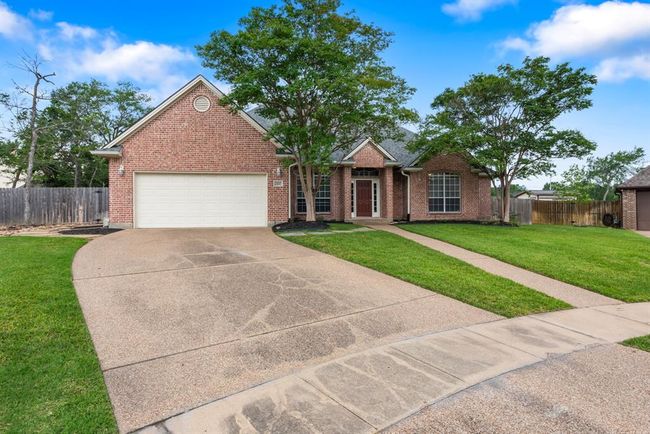 2100 Williams Glen Dr, House other with 4 bedrooms, 3 bathrooms and 2 parking in Bryan TX | Image 4