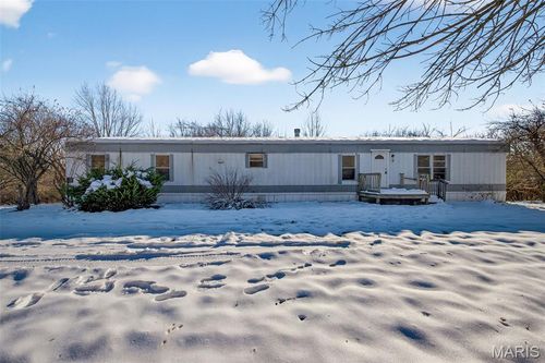 90 New Hope Rd, Elsberry, MO, 63343-3171 | Card Image