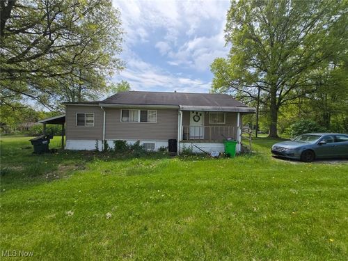 315 Kreider Ave, Barberton, OH, 44203-4127 | Card Image