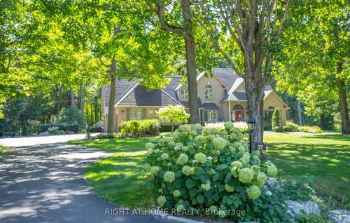 27 Timberlane Crt, Clarington, ON, L1E2H1 | Card Image