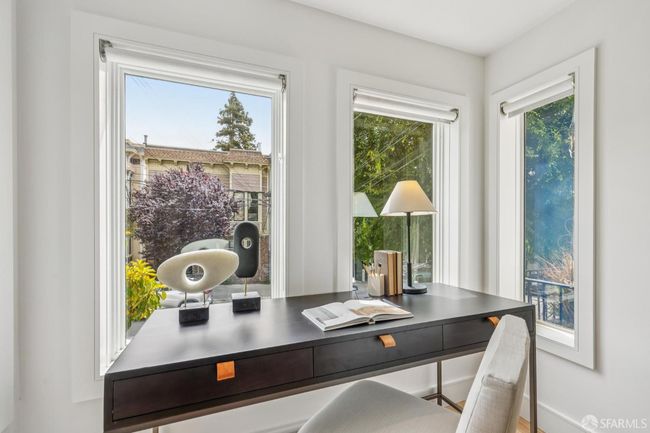 70 Douglass St, House other with 3 bedrooms, 3 bathrooms and 1 parking in San Francisco CA | Image 29