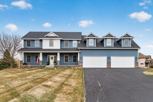1928 140th Ln Ne, Ham Lake, MN, 55304-7249 | Card Image