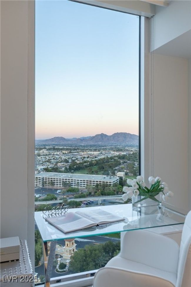 UNIT-2502 - 2877 Paradise Rd, Home with 3 bedrooms, 3 bathrooms and 1 parking in Las Vegas NV | Image 76