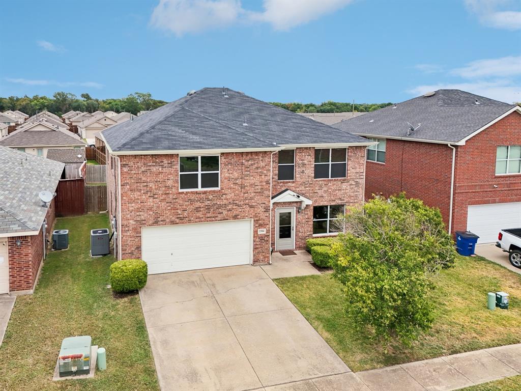 Memphis St, Ennis, TX 75119