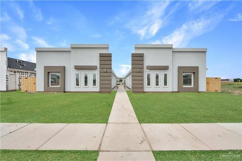 2-1234 Valle Vista Street, Alamo, TX, 78589 | Card Image