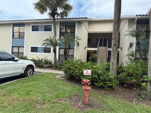 apt-e-1562 Lake Crystal Dr, West Palm Beach, FL, 33411-2068 | Card Image