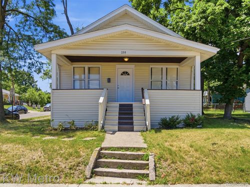 290 S Paddock St, Pontiac, MI, 48342-3135 | Card Image