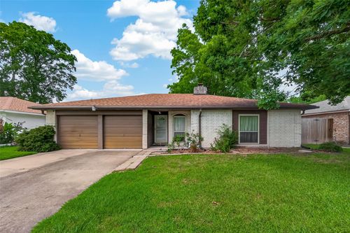 7742 Willow Mint Lane, Houston, TX, 77086 | Card Image