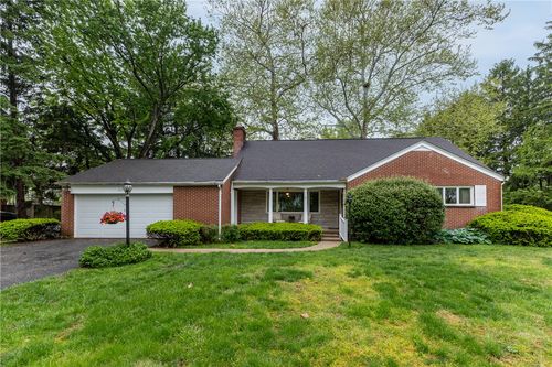 517 Locust Hill Dr, Englewood, OH, 45322-1608 | Card Image