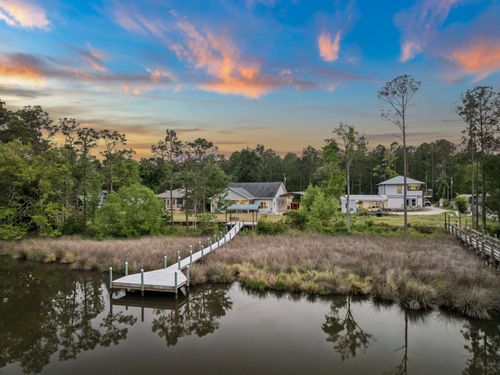 198 Waterside Ln, Freeport, FL, 32439-4648 | Card Image