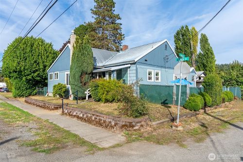 728 S Rock St, Centralia, WA, 98531-2559 | Card Image