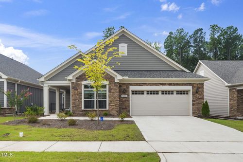 636 Crooked Pine Dr, Cary, NC, 27519-2100 | Card Image