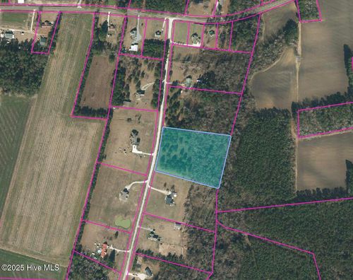 11 Upland Rd, Willard, NC, 28478-4403 | Card Image