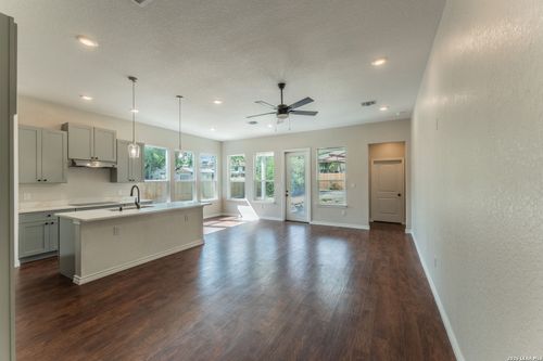 717 Fair Ave, San Antonio, TX, 78223-1305 | Card Image