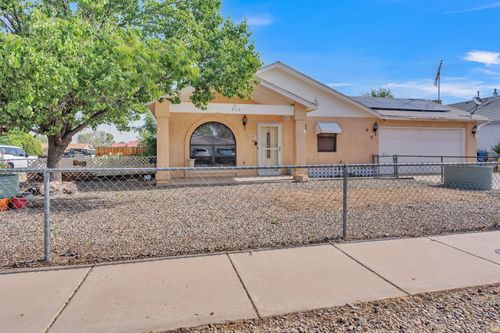 430 Calle Don Santiago Ne, Los Lunas, NM, 87031 | Card Image
