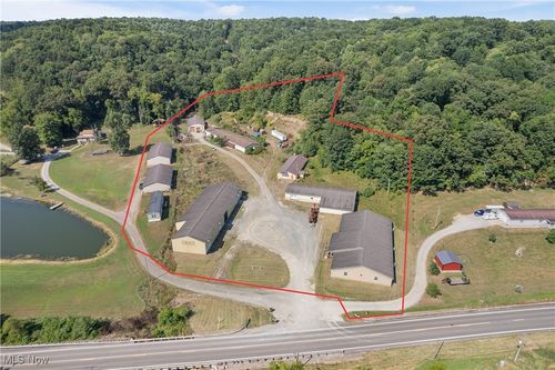 9569 State Route 39 Ne, Sherrodsville, OH, 44675-9060 | Card Image