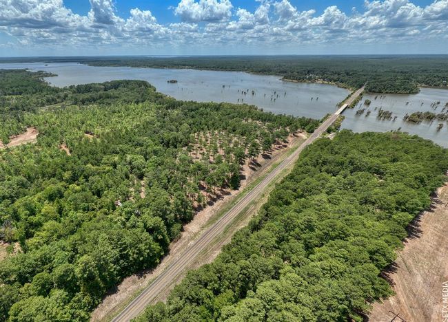 10 Fm 83, Home with 0 bedrooms, 0 bathrooms and null parking in Broaddus TX | Image 6