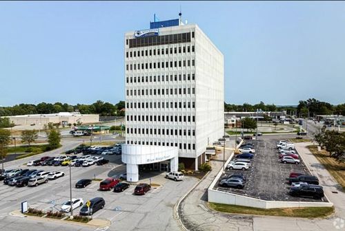 4240 Blue Ridge Blvd, KANSAS CITY, MO, 64133-1713 | Card Image