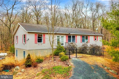 102 Fern Ter, Milford, PA, 18337-7778 | Card Image