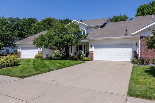 5030 Cleburne Ct, Pleasant Hill, IA, 50327-7080 | Card Image