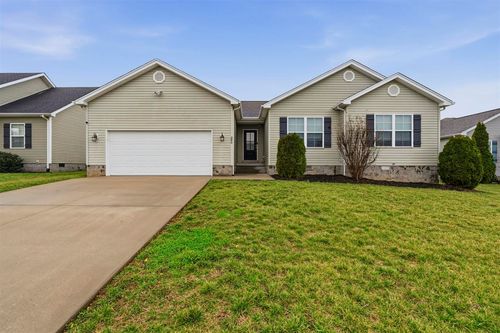 390 Red Elm Ln, Bowling Green, KY, 42101-7532 | Card Image