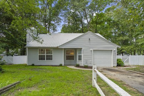 332 Macgregor Drive, Summerville, SC, 29486 | Card Image