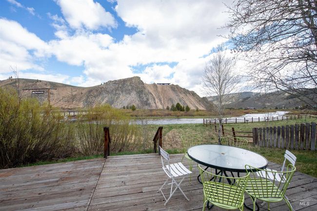 130 Valley Creek Rd, House other with 3 bedrooms, 3 bathrooms and 1 parking in Stanley ID | Image 27