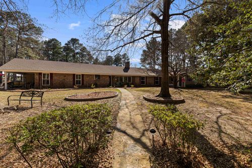 2206 E Pinecrest Drive, Atlanta, TX, 75551 | Card Image